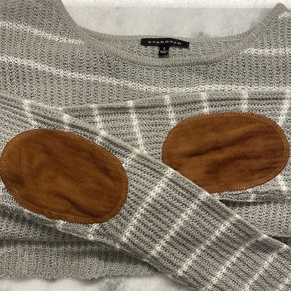 Staccato gray and white long sleeve tunic - Picture 2 of 4